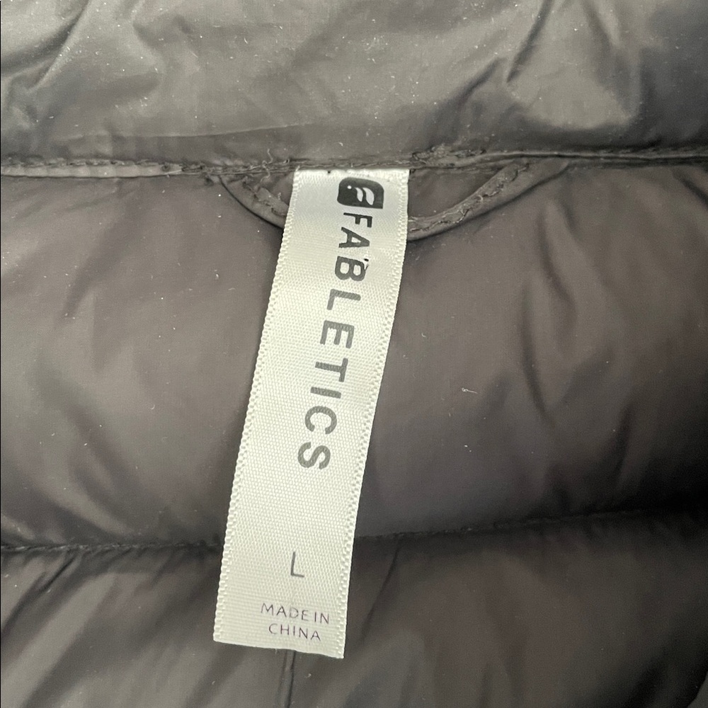 Fabletics Down Lightweight Puffer Jacket Black Wi… - image 3